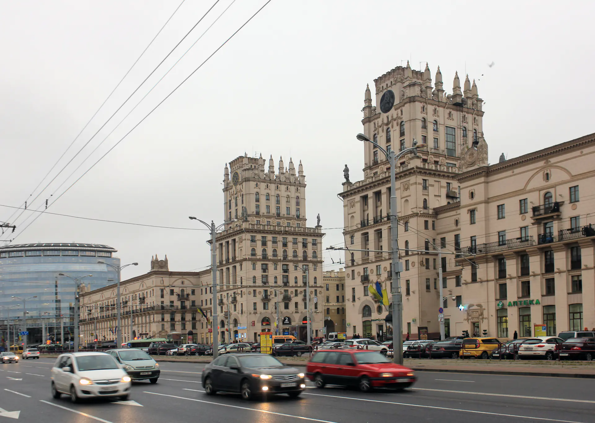 The twin Stalin-era towers known as the Gates of Minsk, facing the railway station square.